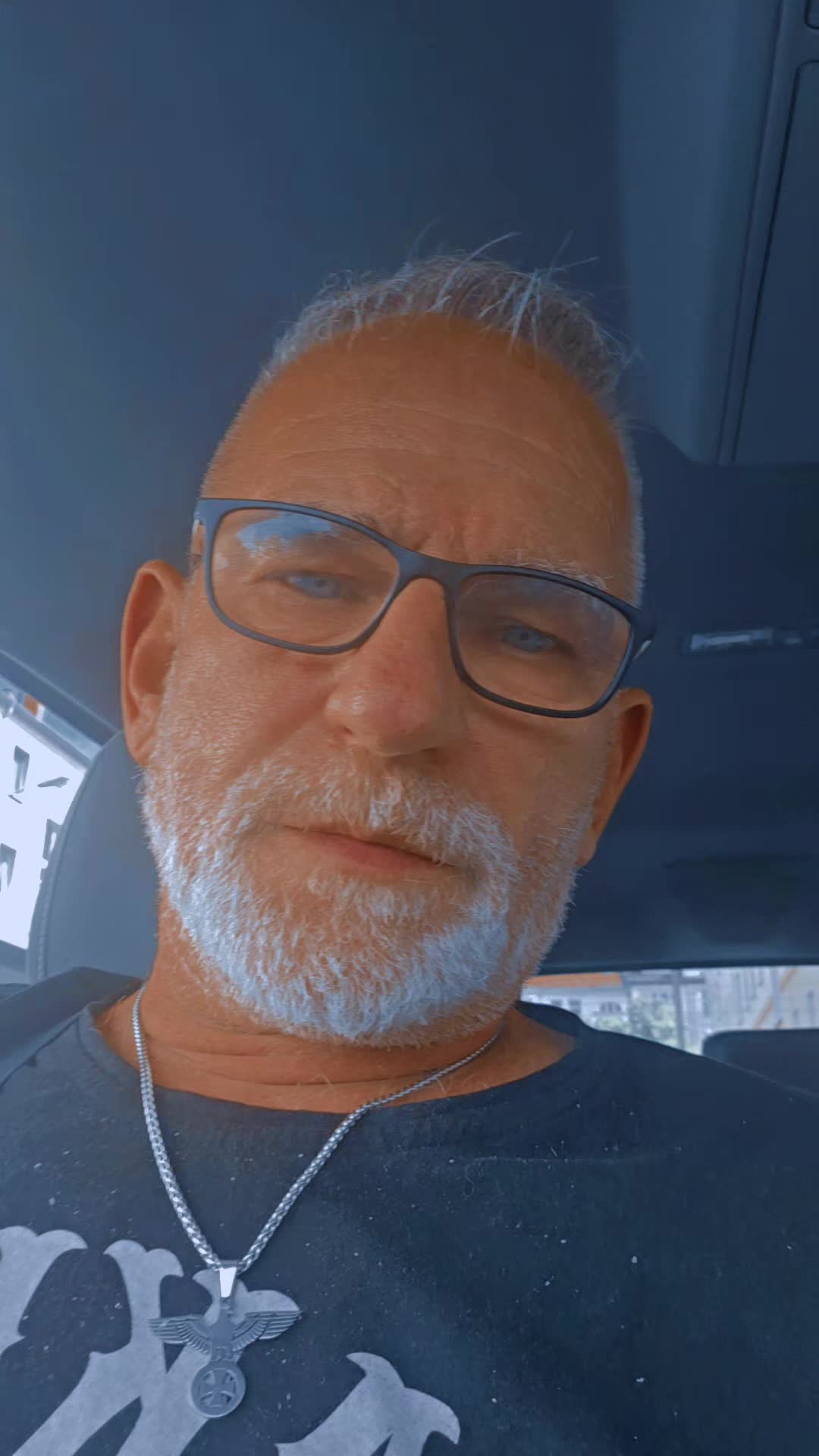 @Böser Bube mr.unbeugsam