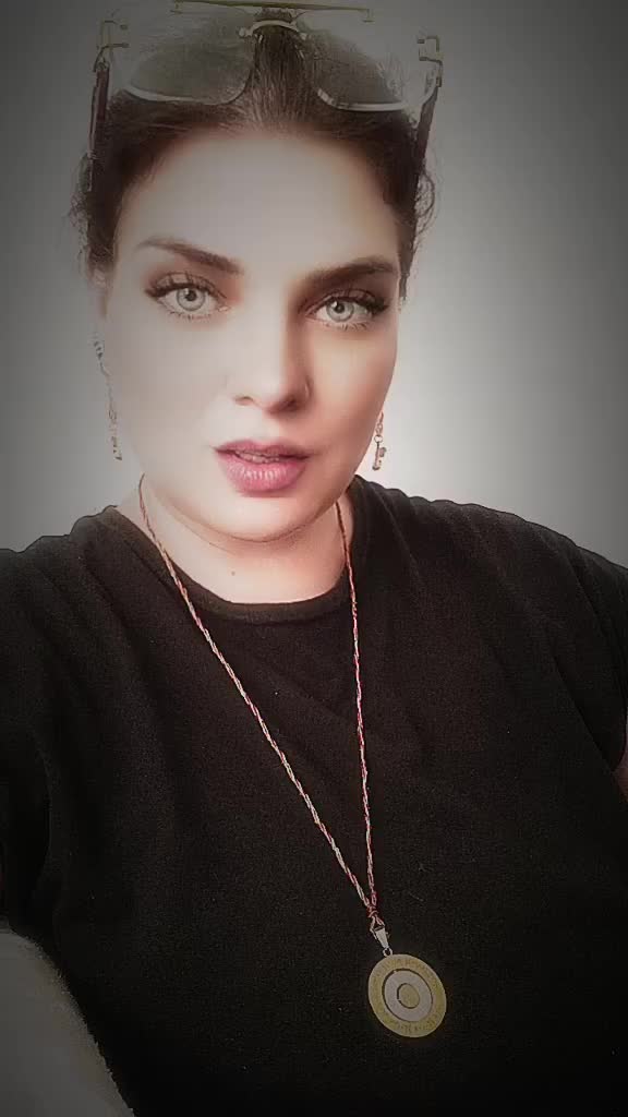 @kriskiss