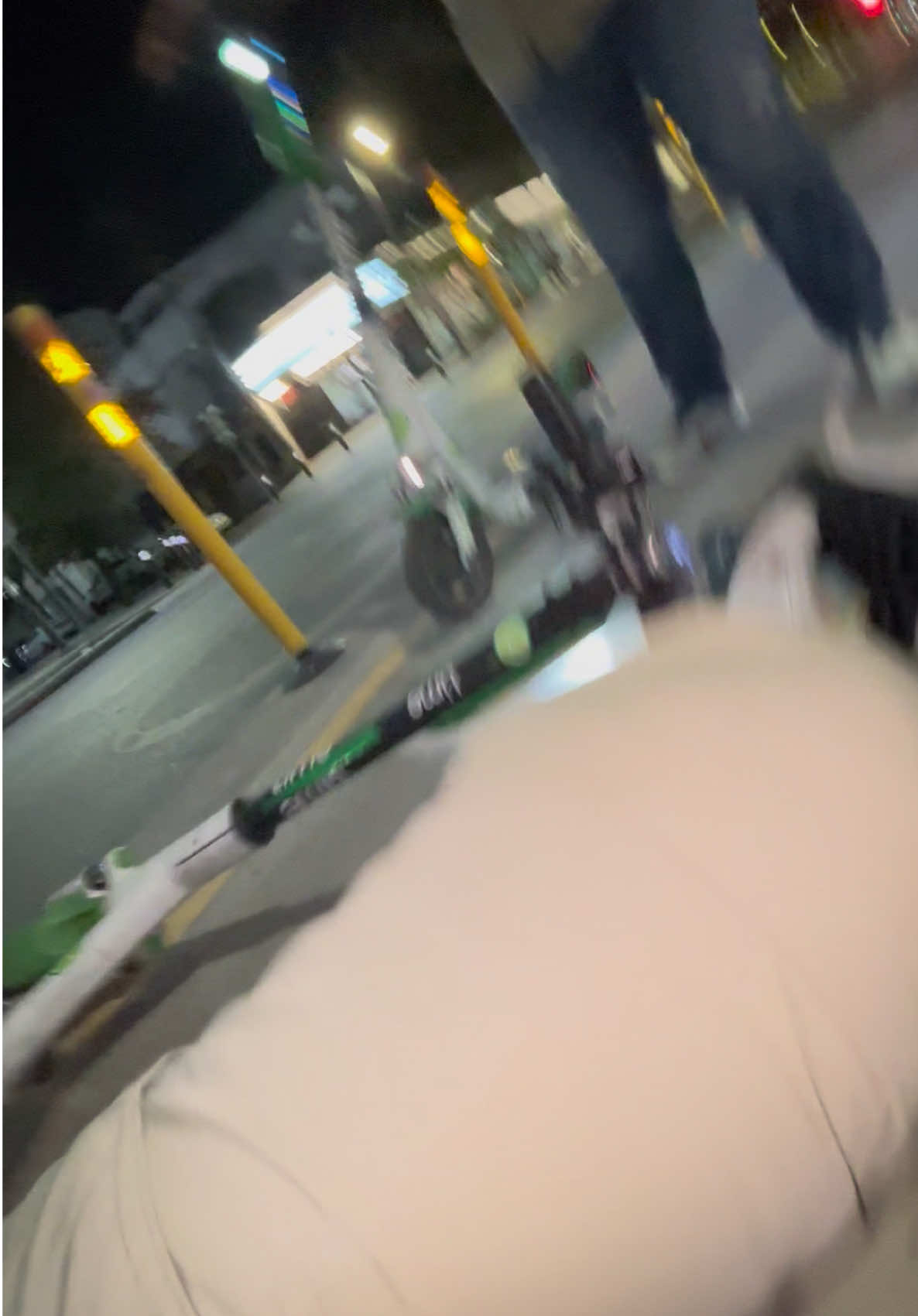 @andybarajass