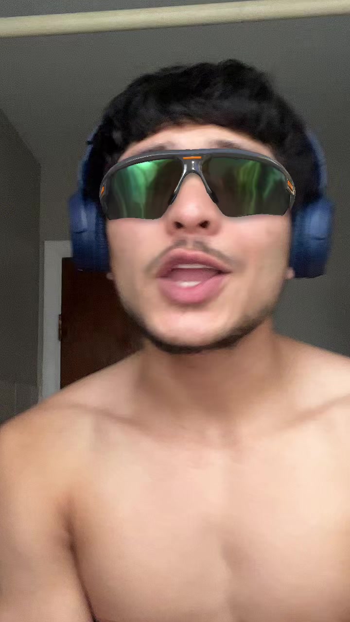 @Angel_029
