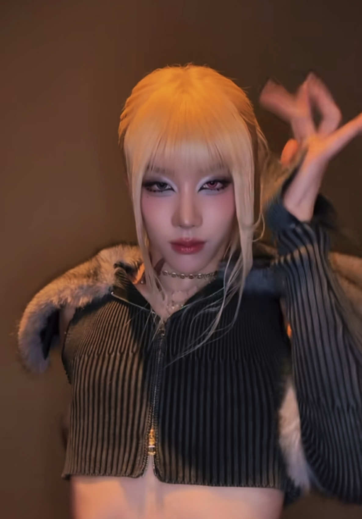 @𝙈𝙊𝙏𝙃𝙀𝙍 𝙀𝙑𝙊𝙇 🔥