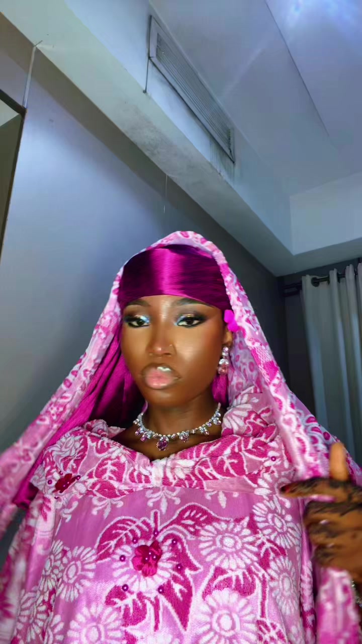 @PROPER YORUBA BABE 🖤