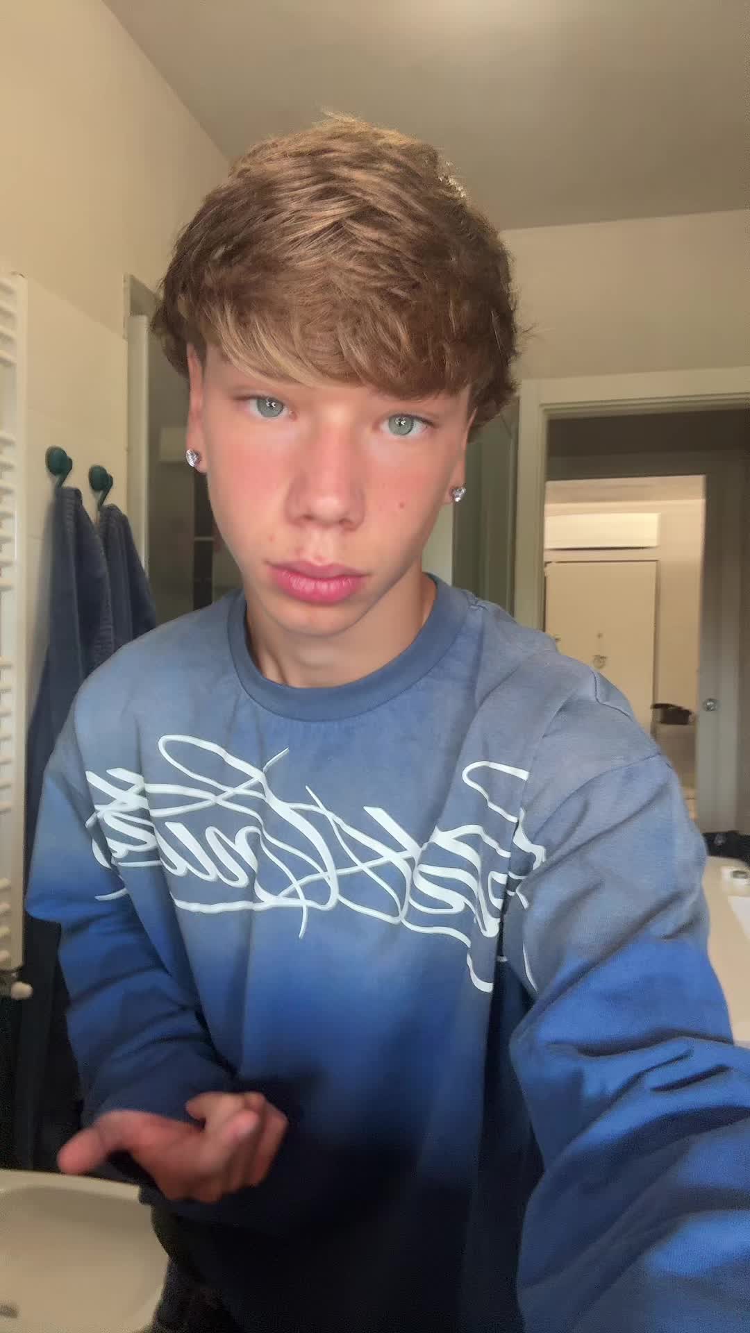 @𝒜𝒱ℰℛ𝒢𝒜💋