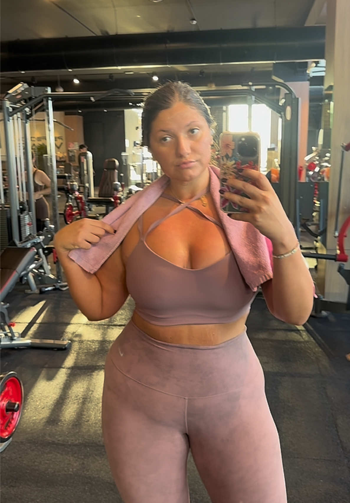 @missgiody