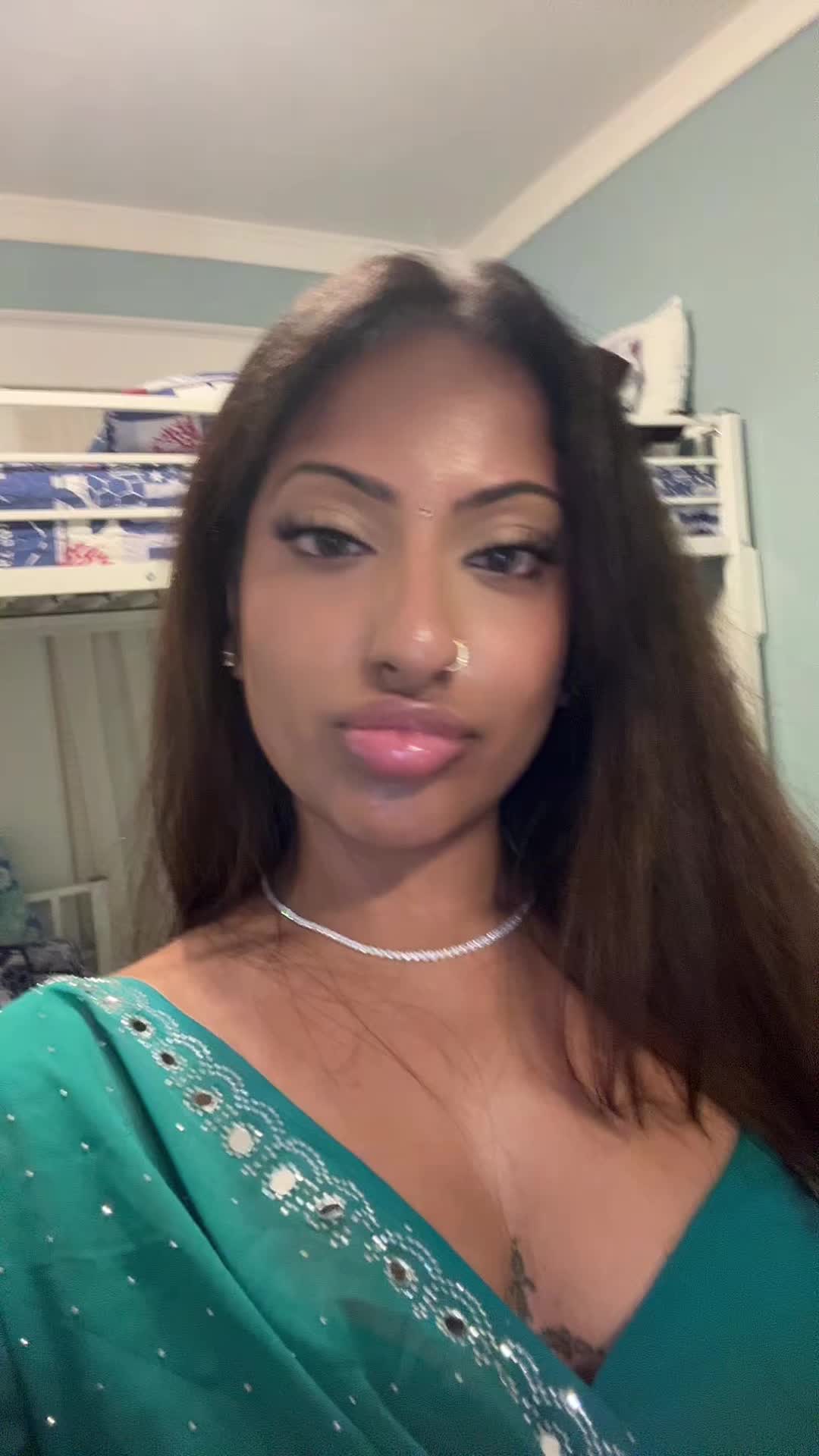 @😴