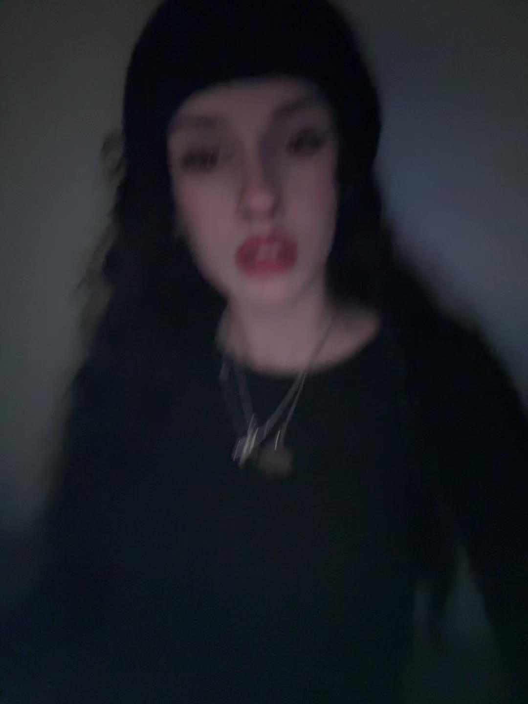 @ᴸⁱˡˡʸ