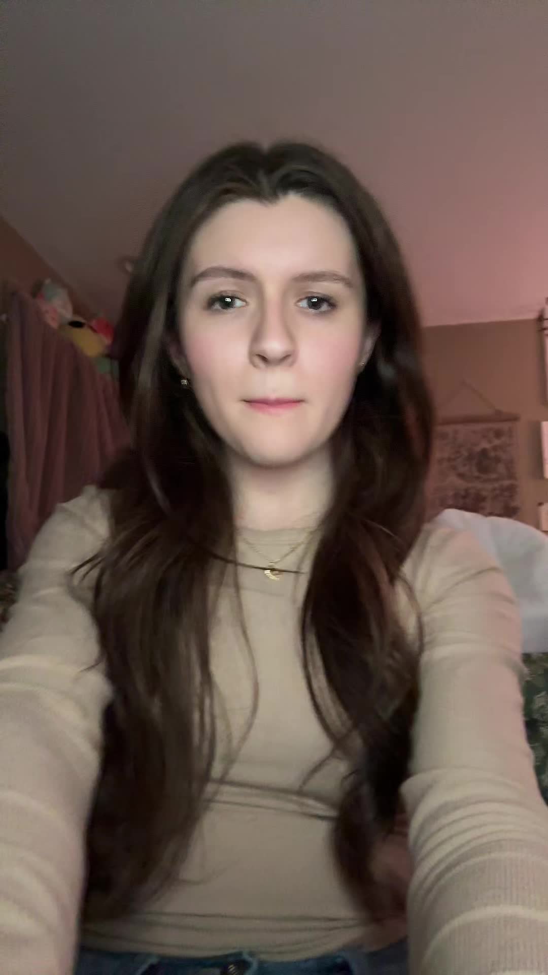 @Leyla Ingles
