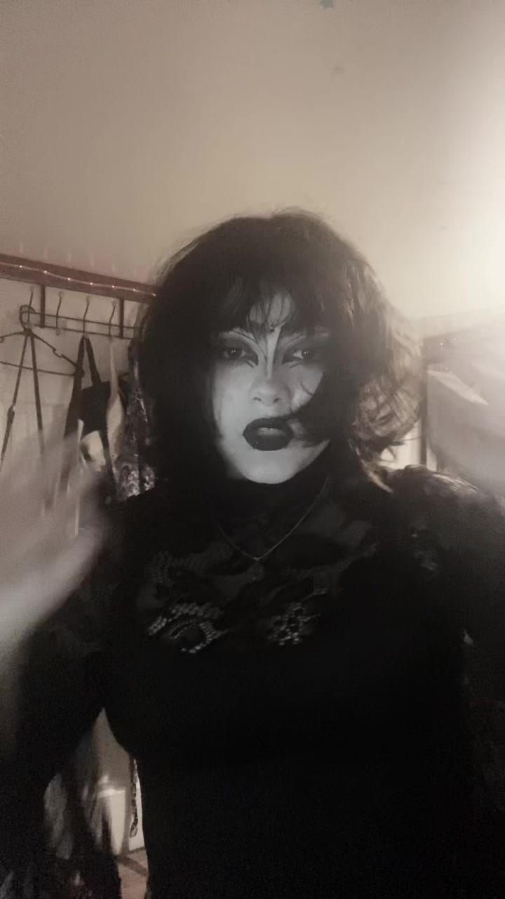 @lunathelunatic703