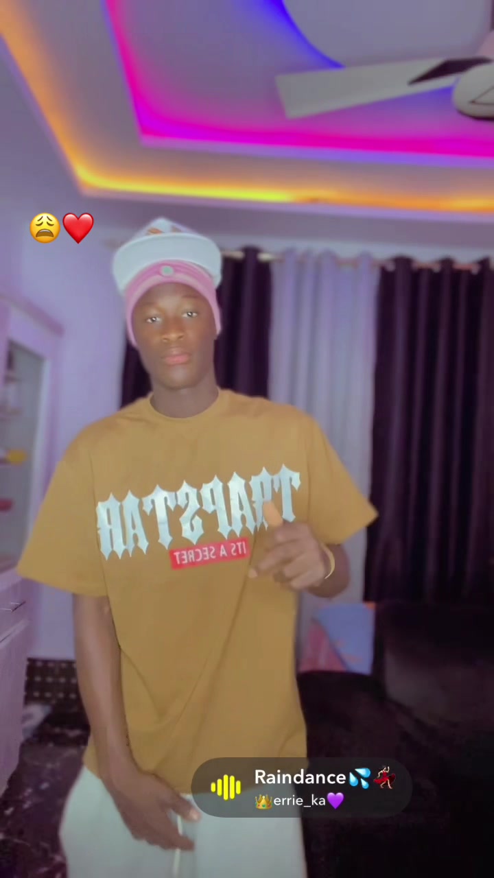 @♧💜 Yᵒυ𝐧𝑔 ⒹᵃĹᵃค 🛐