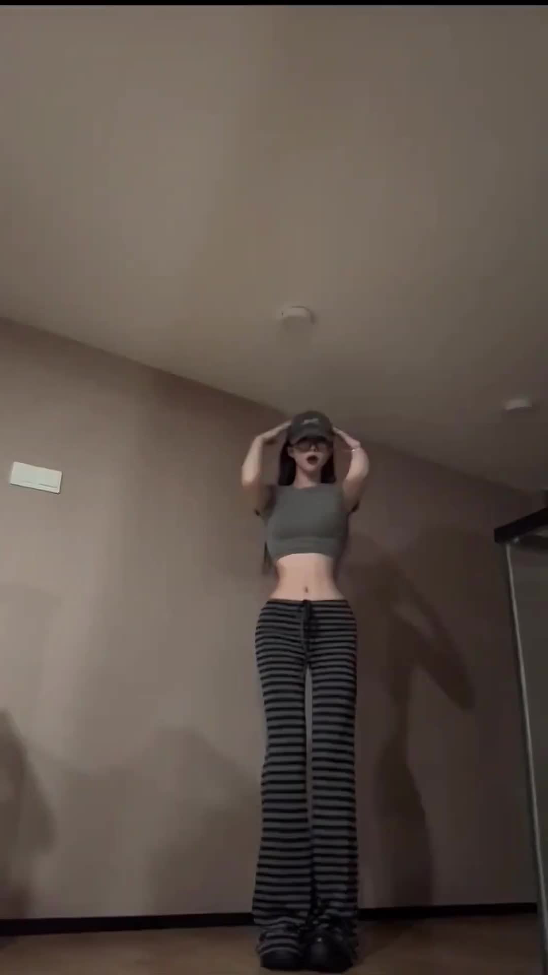 @lhdvdgsiwkevd