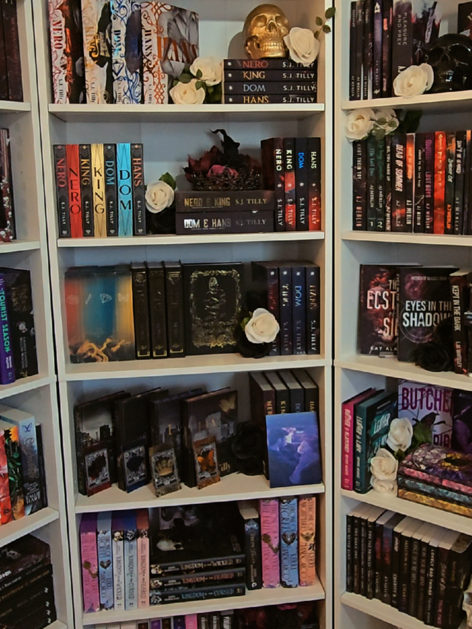 @Meg | Books 🖤🐈&zwj;⬛