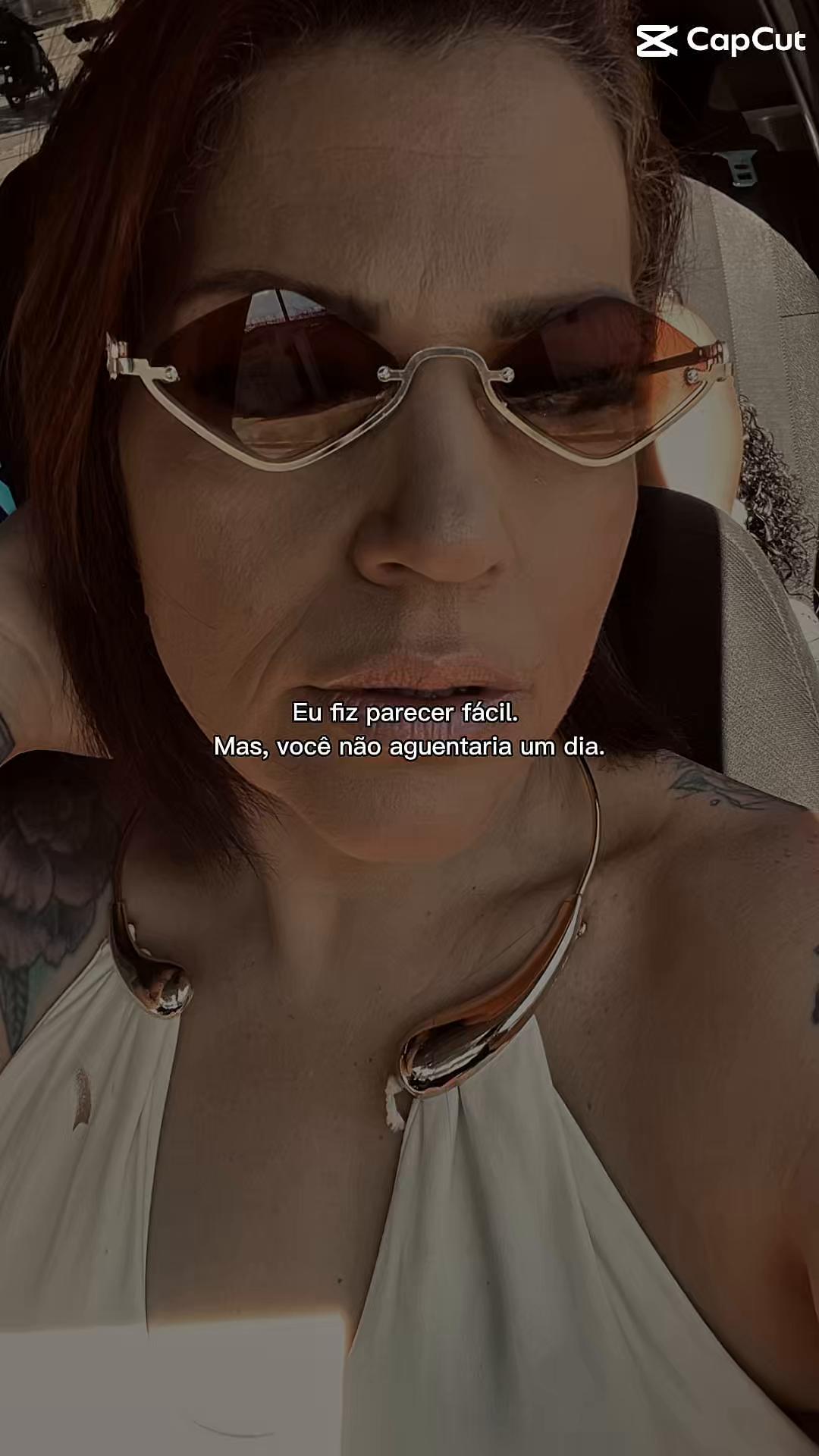 @Carla Rafaela Moura
