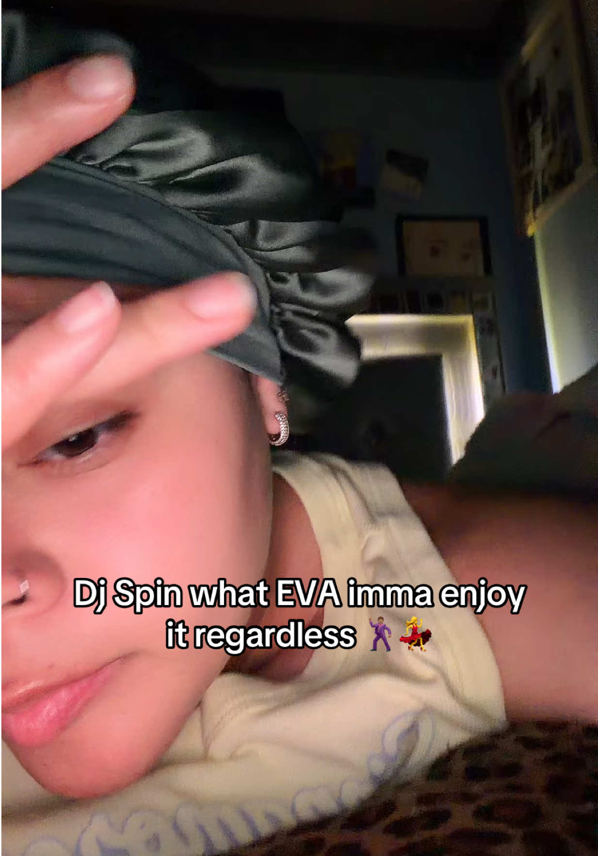 @T<3