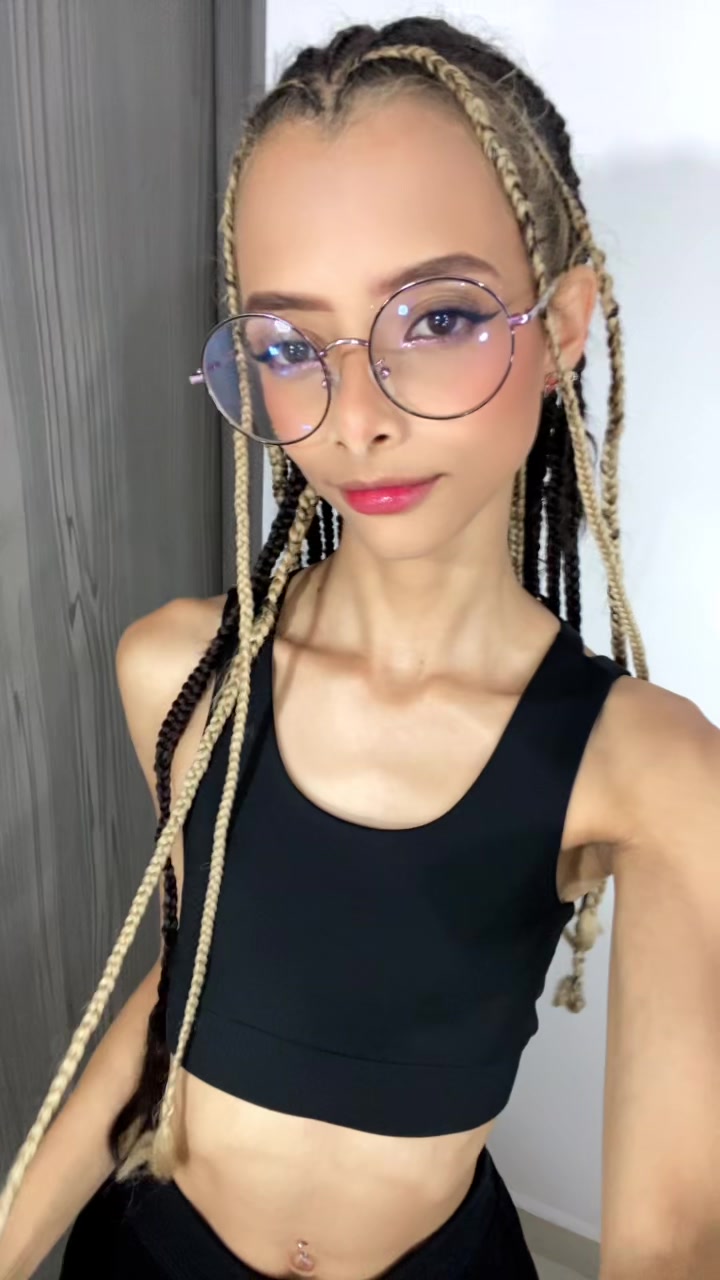 @By_lunademiel