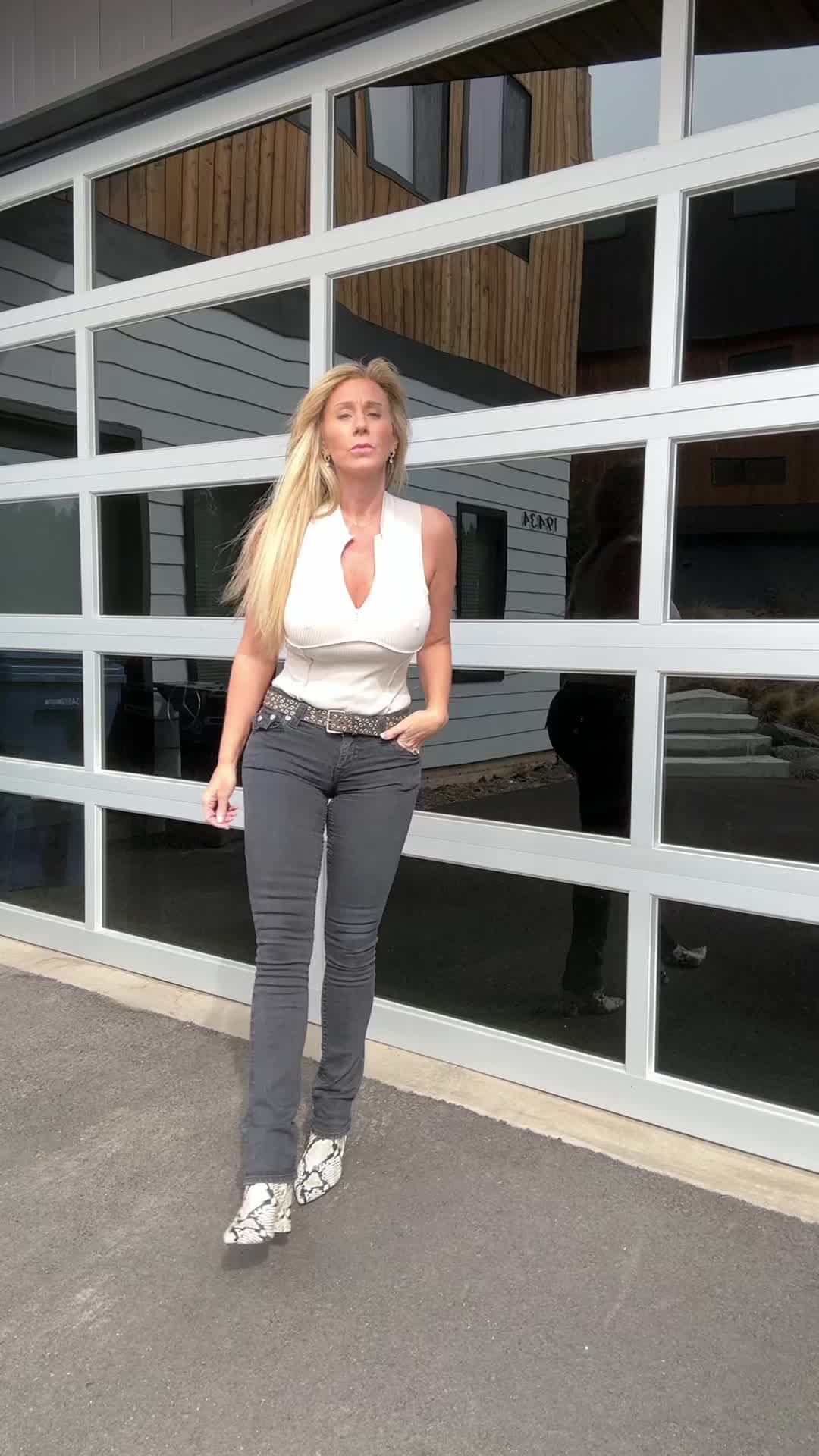 @Ainslee
