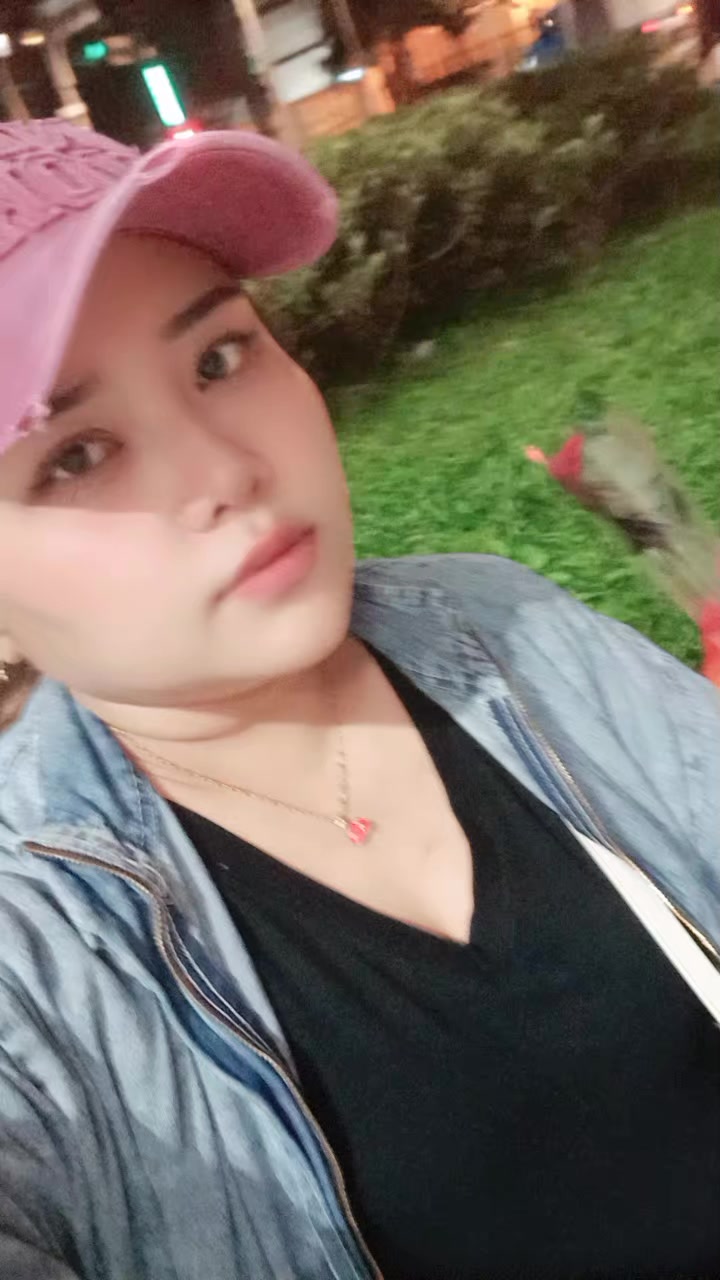 @cikmoy🍒🍒