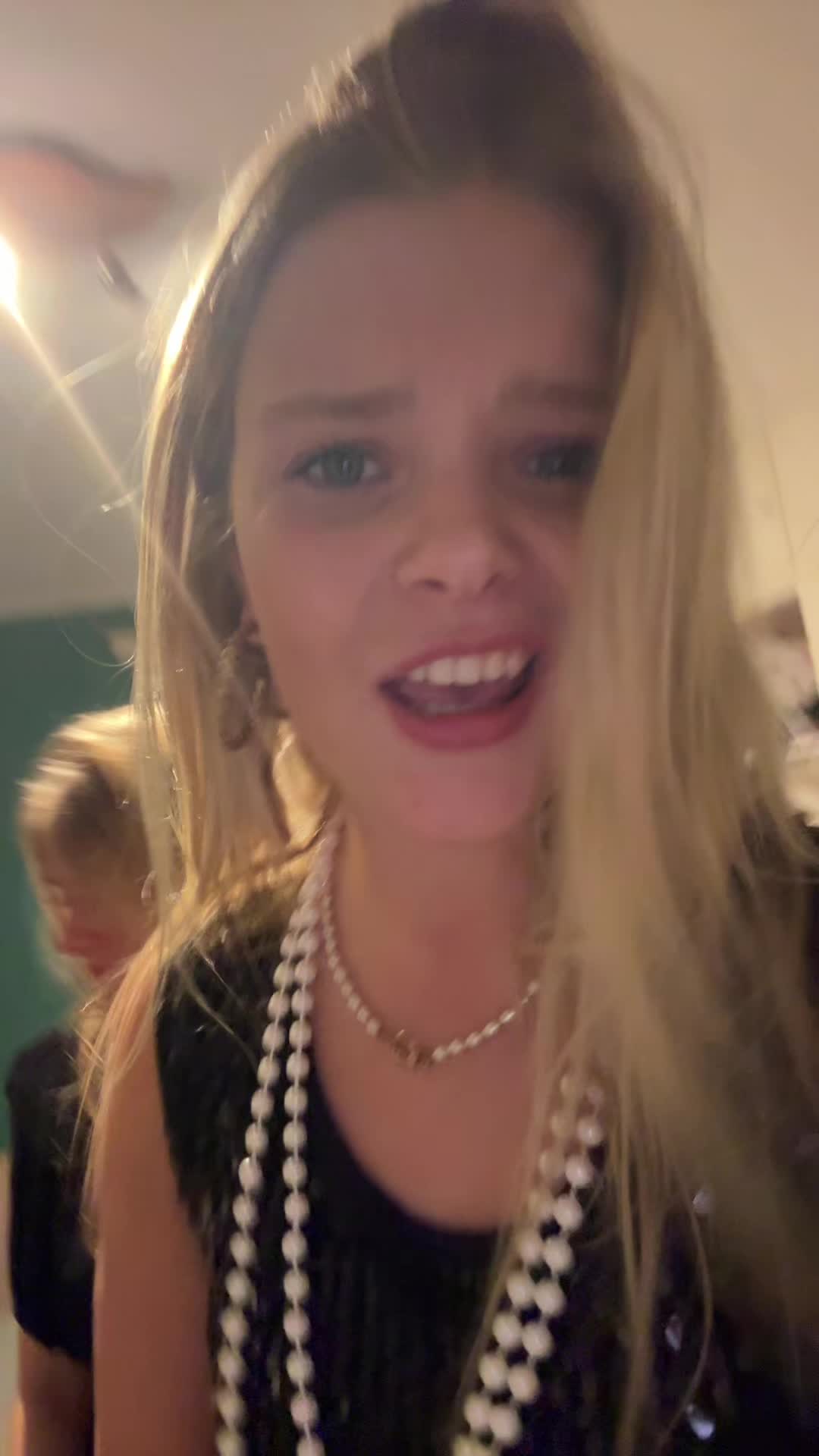 @Maximeee