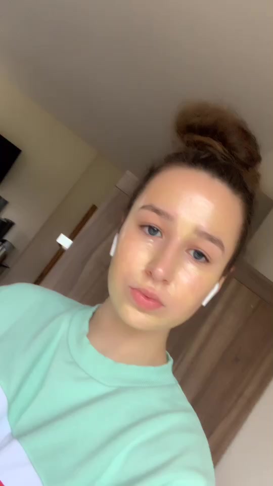 @itslaura.lyyy