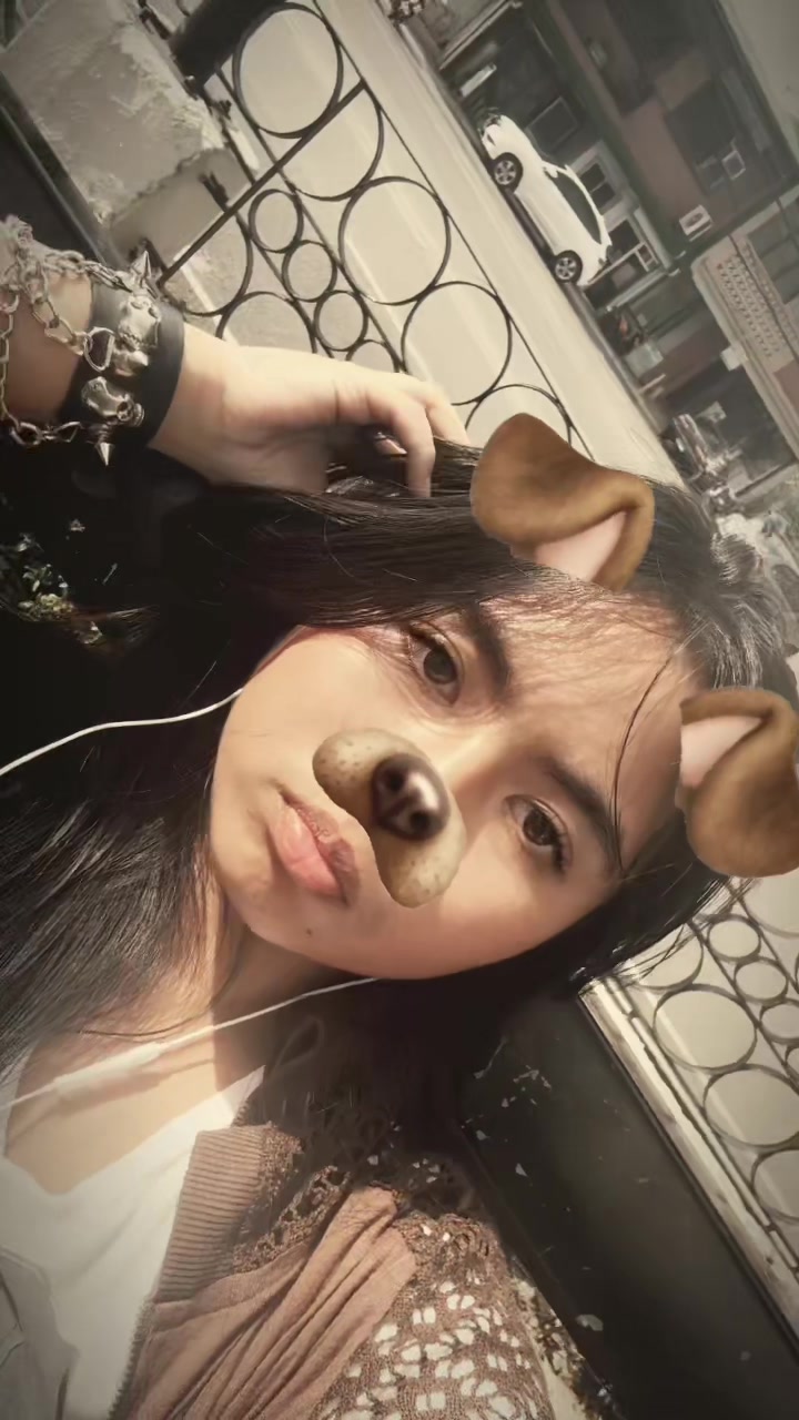 @ᖭི༏ᖫྀ ⋆˚꩜｡ Ellaida 🧟&zwj;♀️🍒🚬