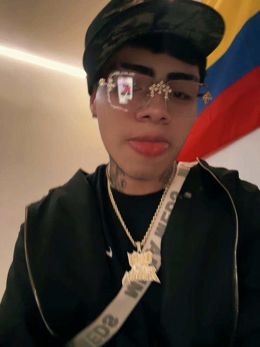 @Castro.gt21