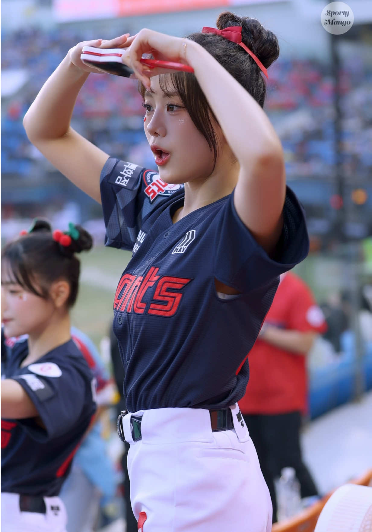 @sporty mango