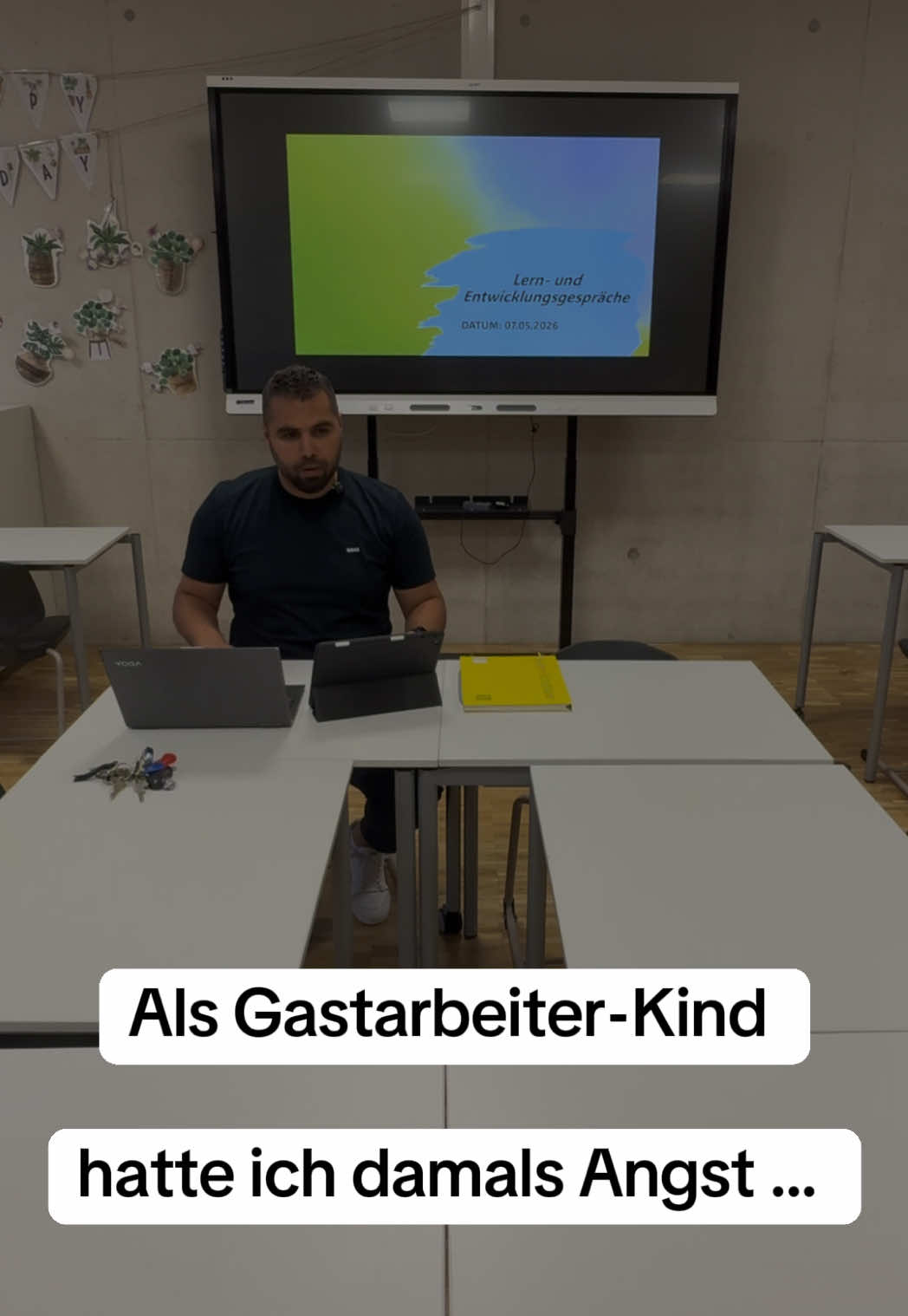 @DerReisendeLehrer🇪🇸🇩🇪🇲🇦
