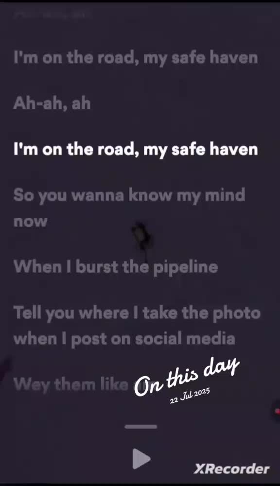 @Boy Alone 💜