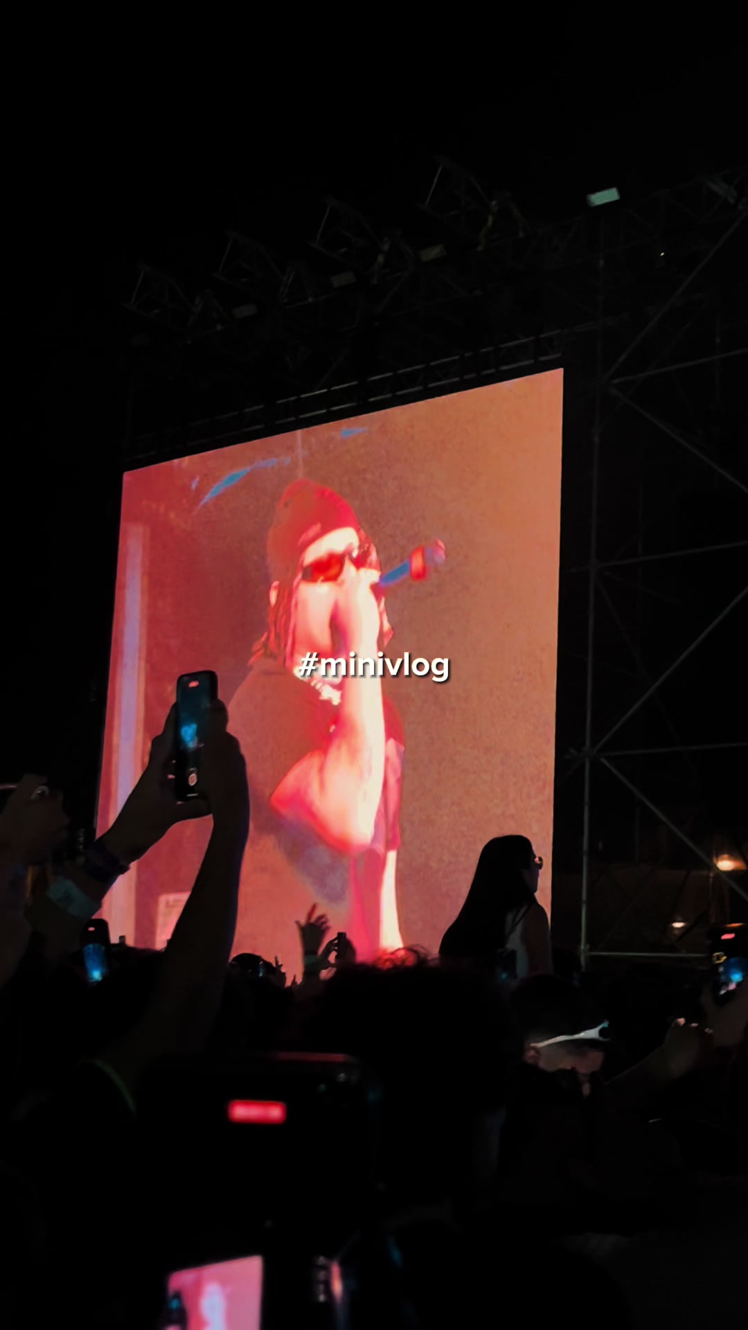 @Ariana