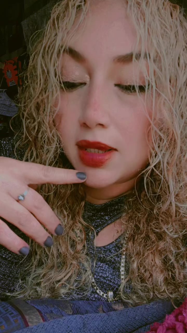 @Azucena Arias 🇬🇹🇸🇻