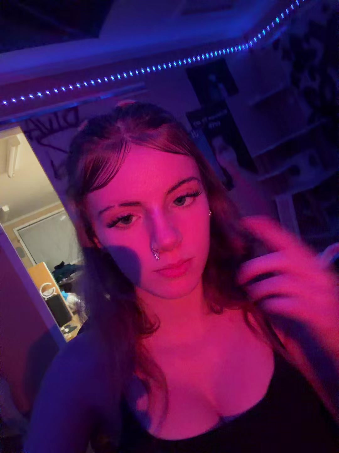 @mon