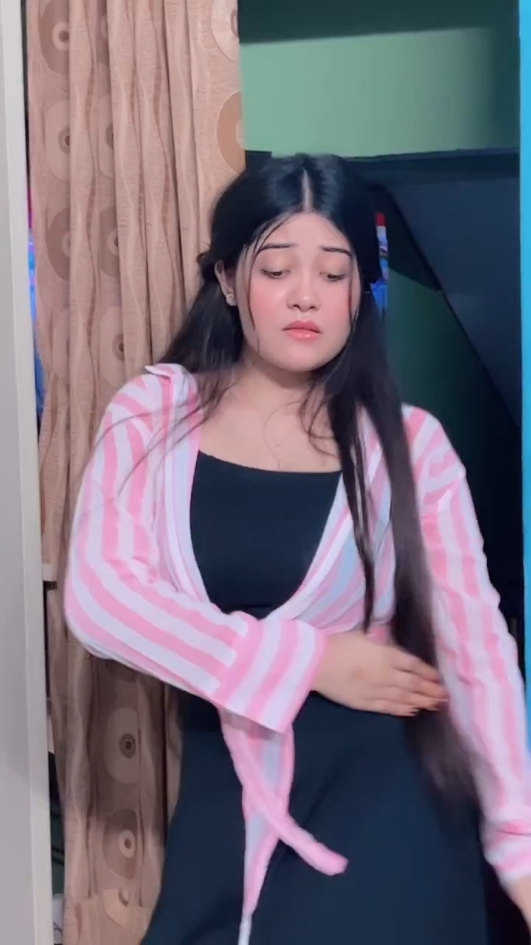 @Nitya_Kanojia27