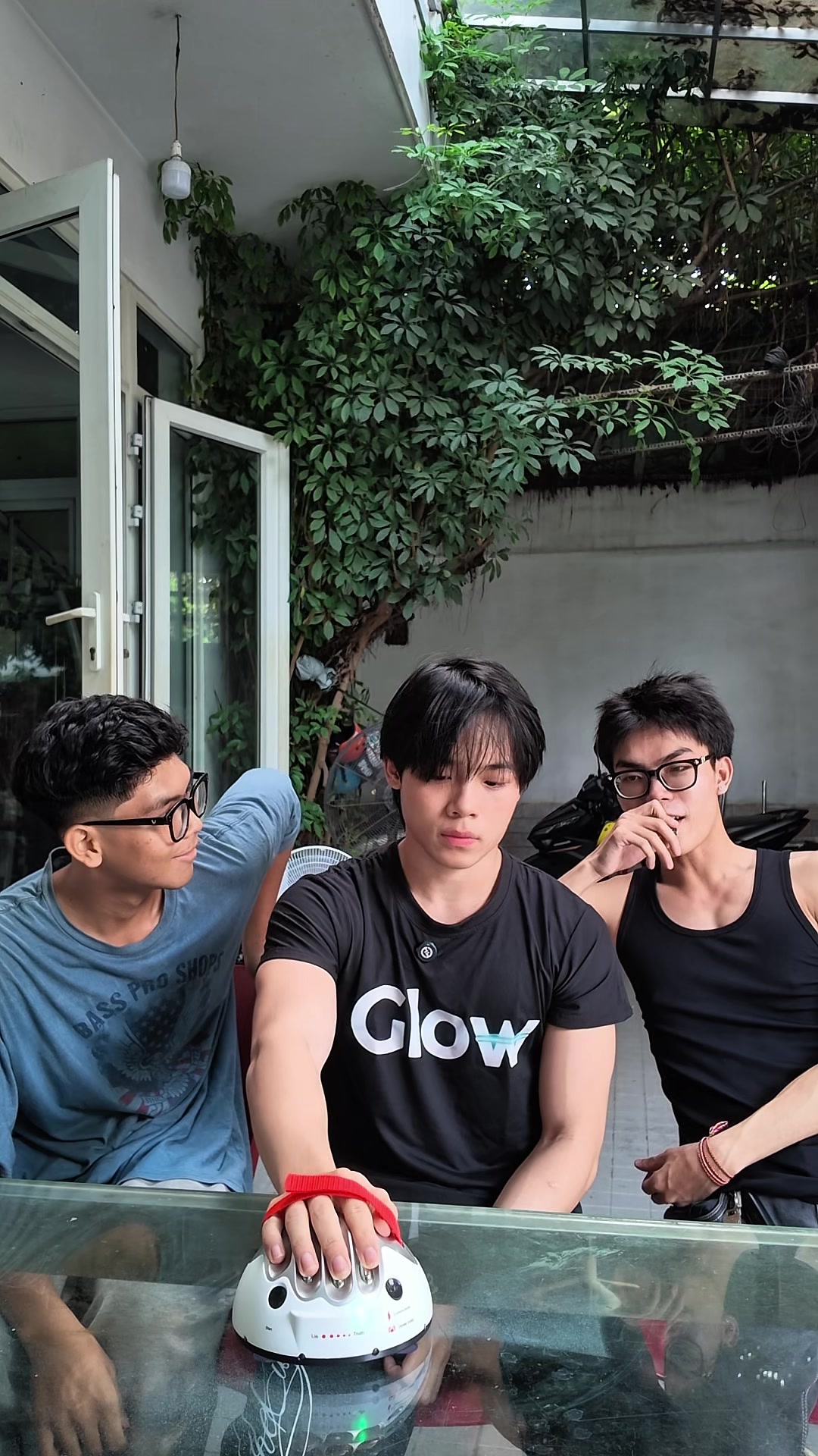 @GlowUp c&ugrave;ng Mile