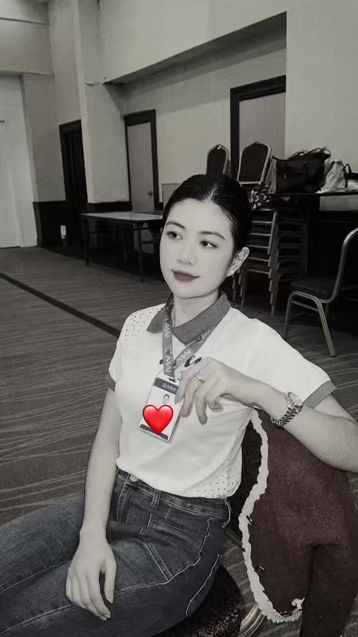 @Icybee🧸
