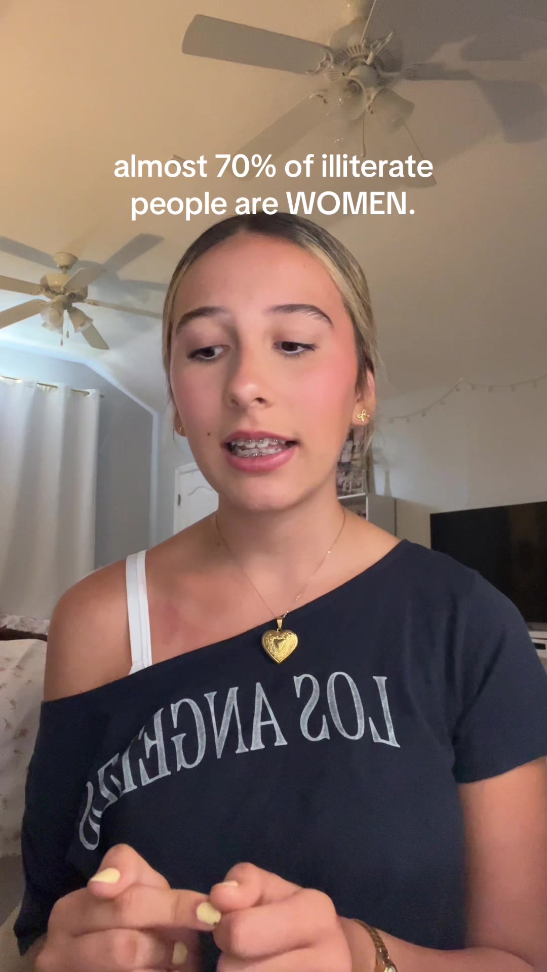 @Sophie Schweim | Author