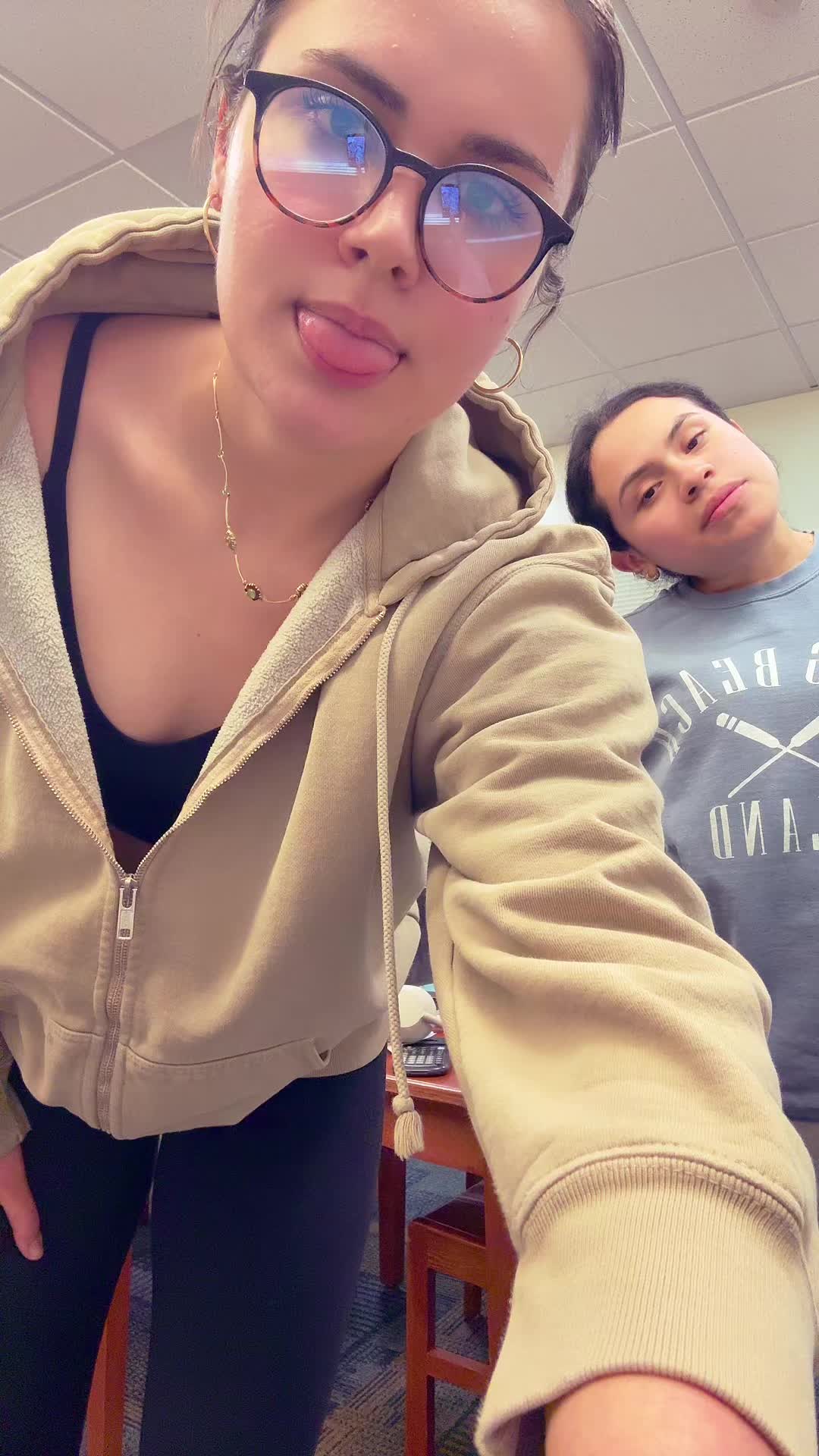 @yana