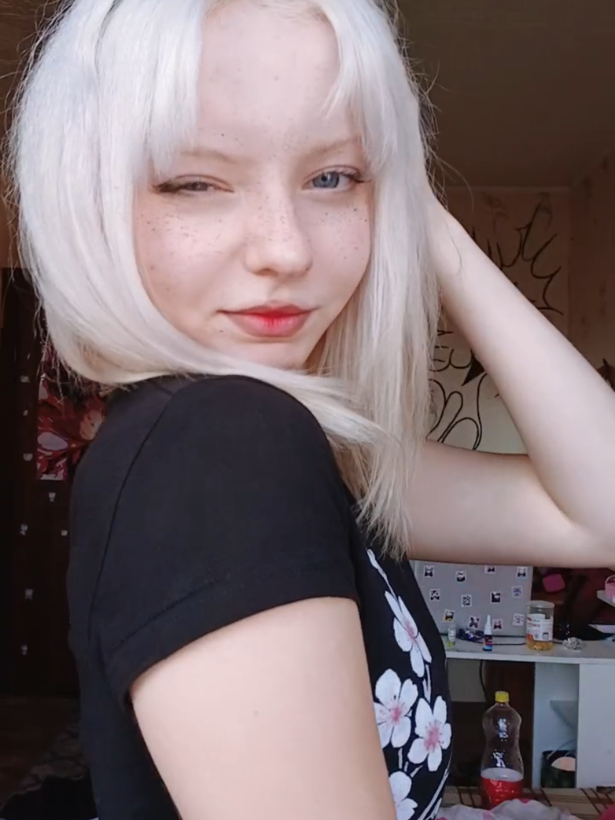@♡The girl of the dealer♡