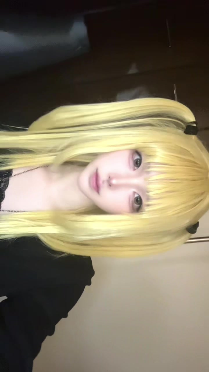 @ひな