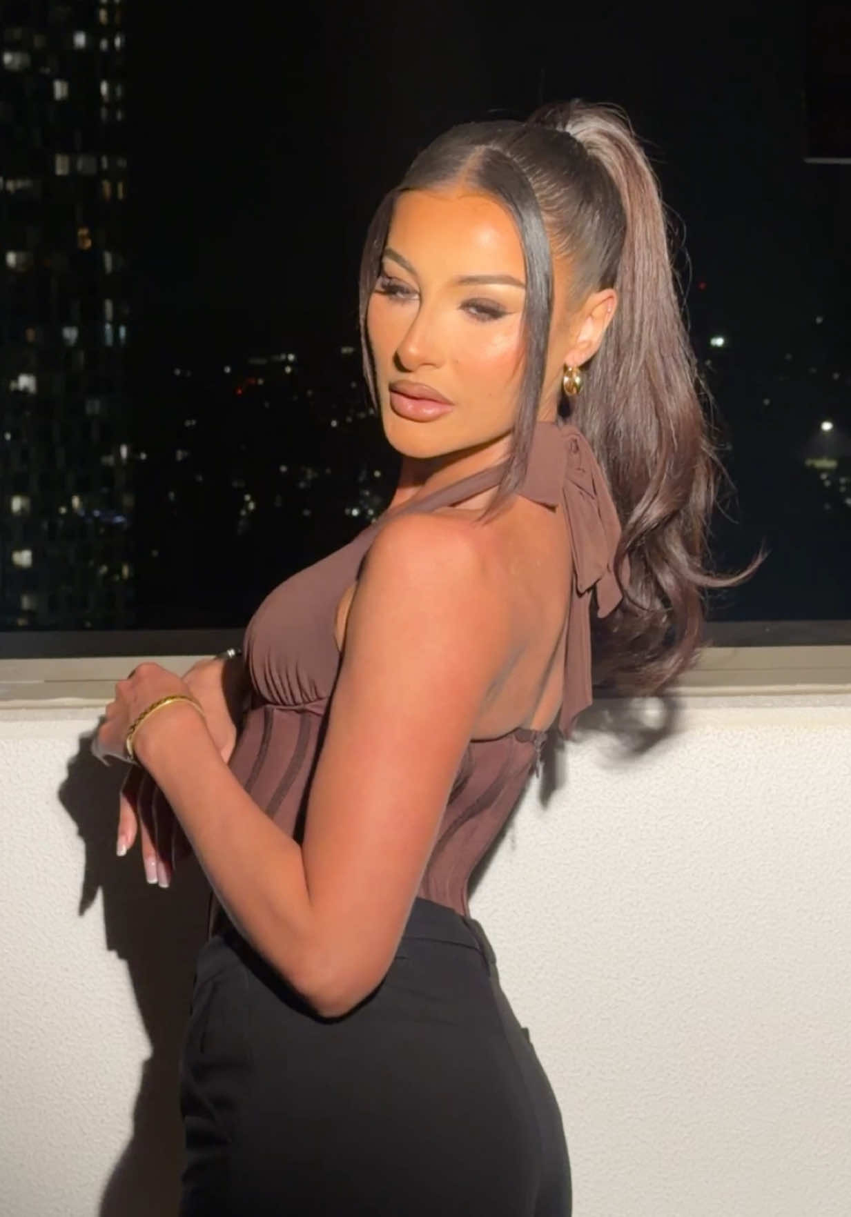 @SARAHEMILIAOFFICIAL