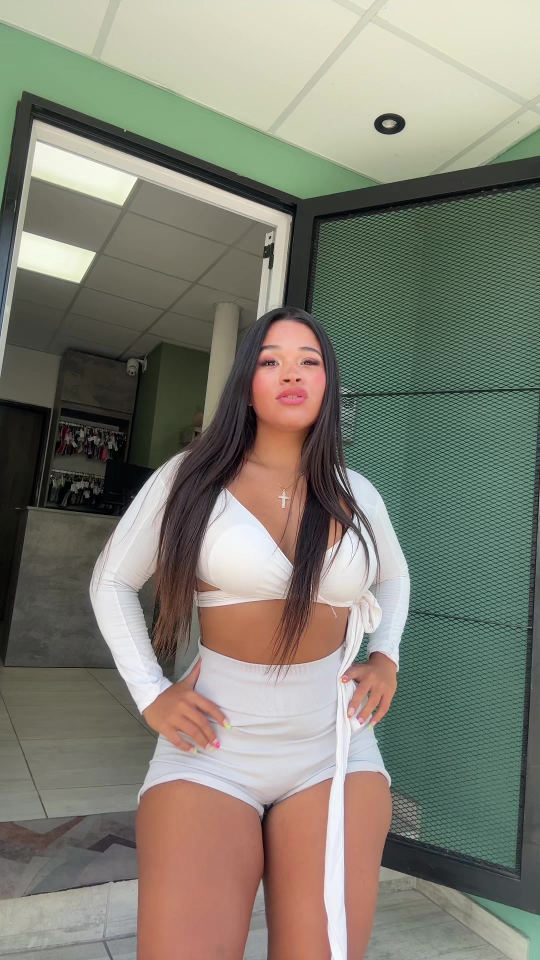 @Oliveraselena