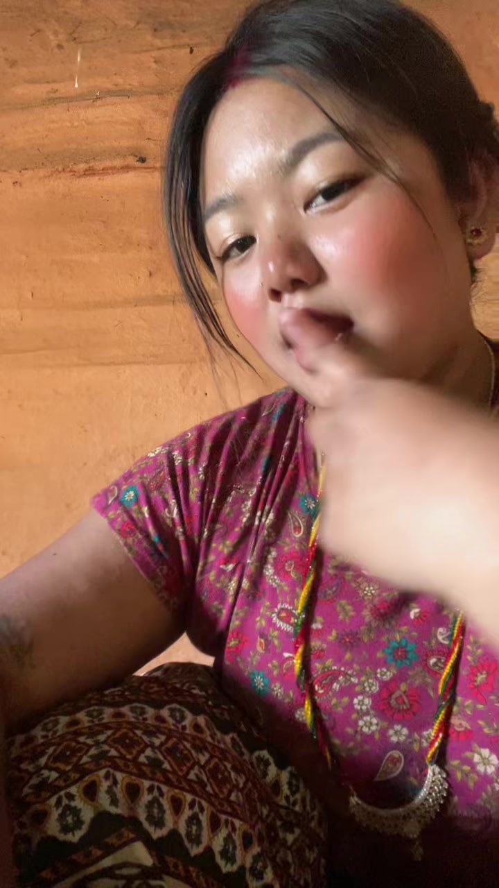 @Asmita_sunuwar_kirati