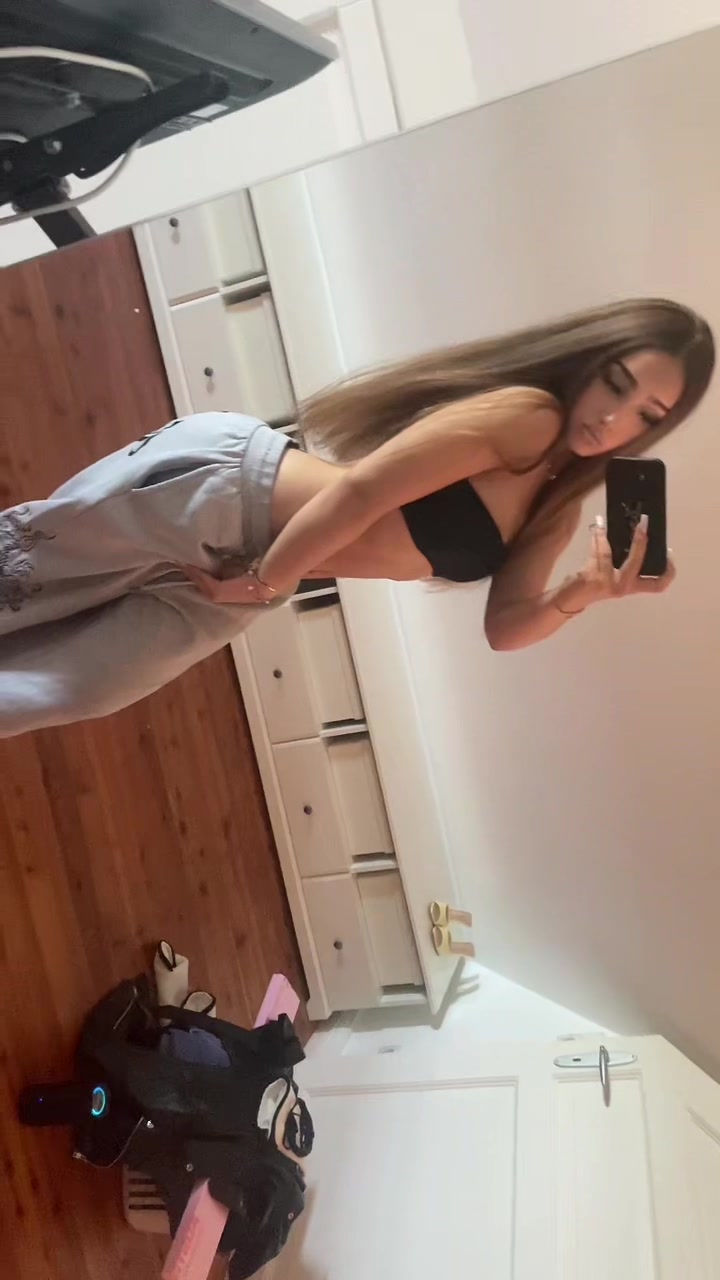 @𝓓𝓮𝓲𝓷𝓮 𝓟𝓮𝓻𝓵𝓮  🇵🇱