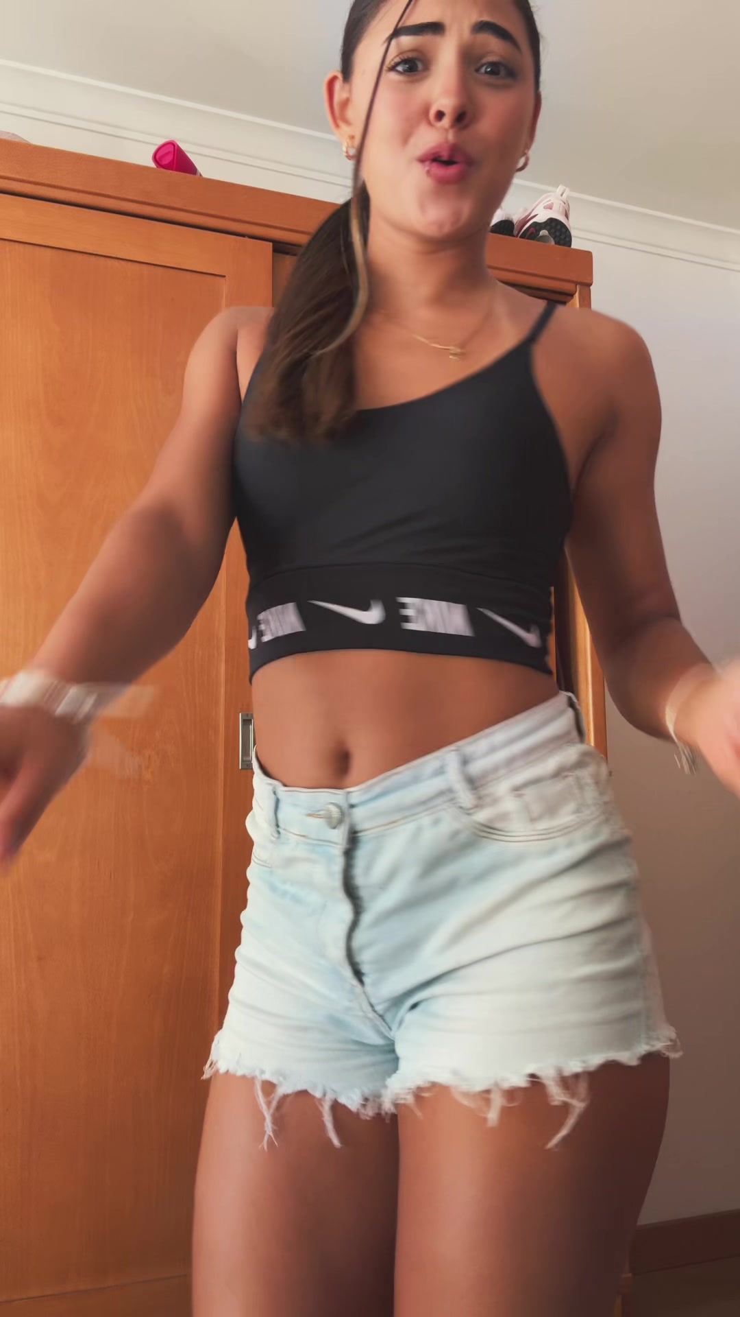 @Mari Ara&uacute;jo