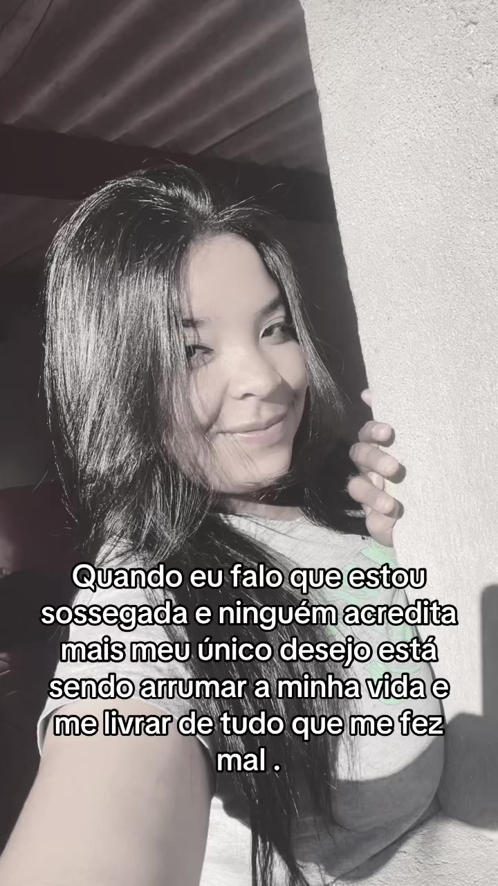 @Juliasilvaa$