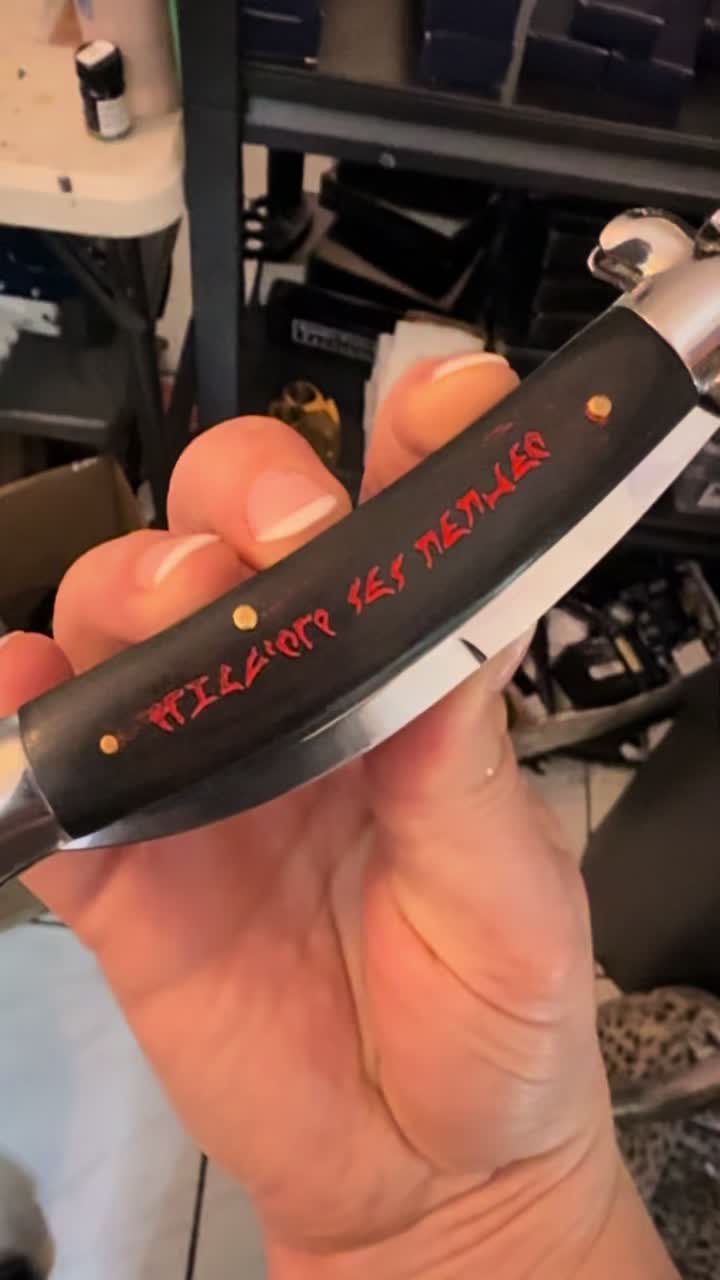 @Wet Wizard Custom Engraving