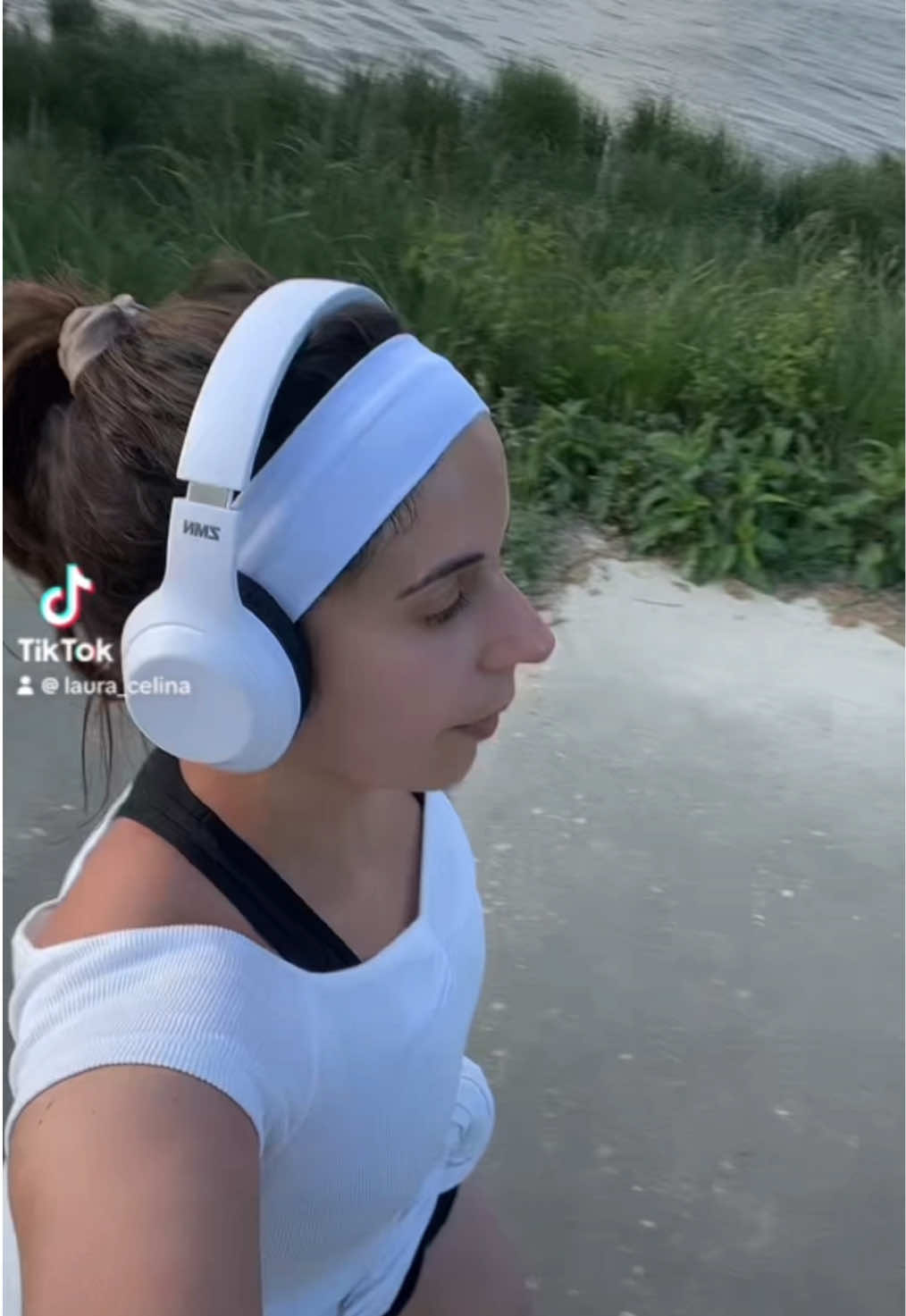 @Laura C&eacute;lina