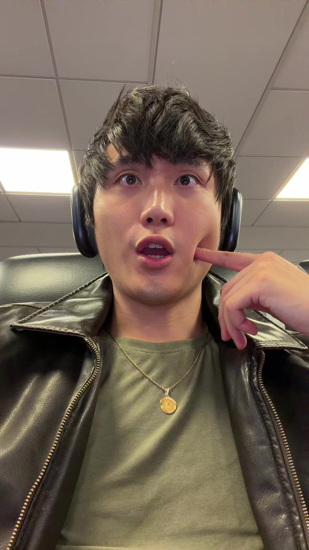 @Charles Hsu Spam Account