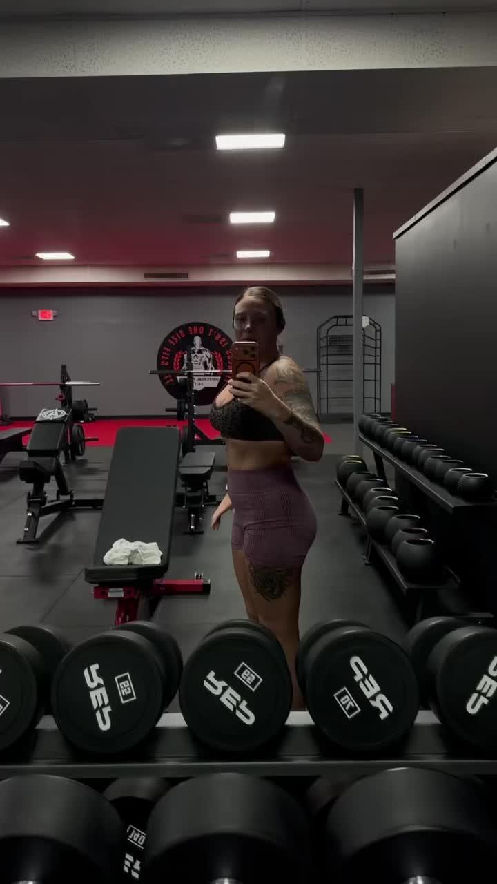 @Fit Tatted Mamma, CPT๐ฅ๐๏ธโ๏ธ