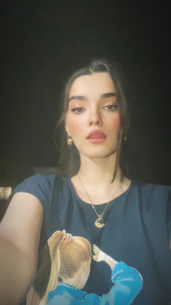 @E L I S🧚🏻♀️