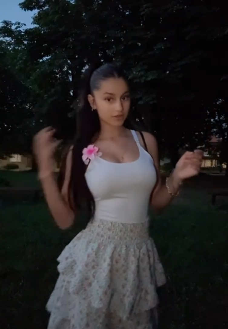@hayat kamenova