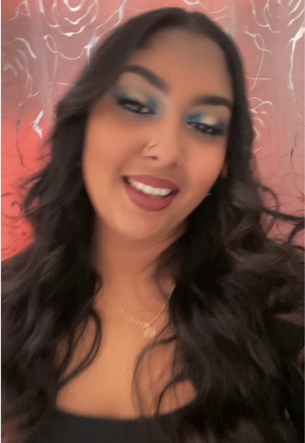 @𝐁𝐨𝐥𝐥𝐲𝐰𝐨𝐨𝐝𝐢𝐞𝐧𝐧𝐞 ✨